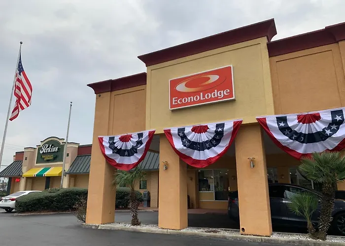 Econo Lodge Choice Hotels I 95 Savannah Gateway 24 Hour Fitness Center On Site Guest Laundry On Site Perkins Restaurant
